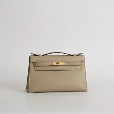 KELLY POCHETTE SWIFT LEATHER BEIGE MARFA WITH GOLD HARDWARE (GHW) - 2