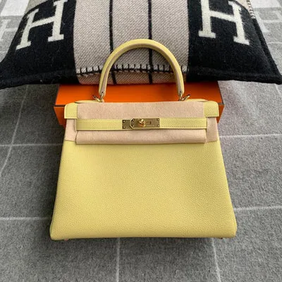 KELLY 28 TOGO LEATHER JAUNE POUSSIN WITH GOLD HARDWARE (GHW) - 1