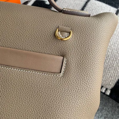 24/24 (29) TOGO & SWIFT LEATHER ETOUPE WITH GOLD HARDWARE (GHW) - 7
