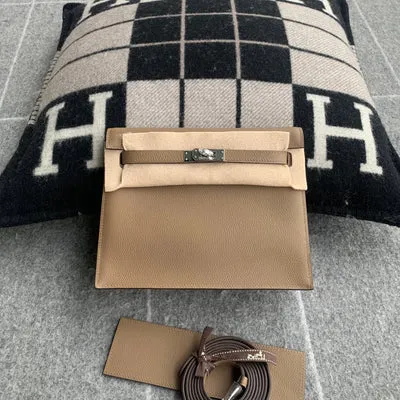KELLY DANSE EVERCOLOR LEATHER BEIGE DE WEIMAR WITH PALLADIUM HARDWARE (PHW) - 1