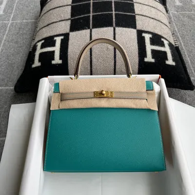 KELLY 25 EPSOM LEATHER HORSESHOE STAMP (HSS) BI-COLOR MALACHITE & TRENCH WITH BRUSHED GOLD HARDWARE (BGHW) - 1