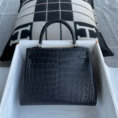 KELLY 25 MATTE MISSISSIPPIENSIS ALLIGATOR LEATHER NOIR (BLACK) WITH PALLADIUM HARDWARE (PHW) - 2