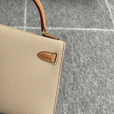 MINI KELLY II (20) EPSOM LEATHER HORSESHOE STAMP (HSS) BI-COLOR TRENCH & GOLD WITH GOLD HARDWARE (GHW) - 4