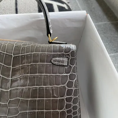 KELLY 25 SHINY (LISSE) NILOTICUS CROCODILE LEATHER GRIS TOURTERELLE WITH GOLD HARDWARE (GHW) - 7
