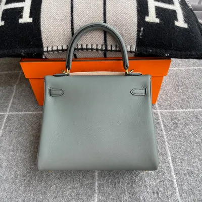 KELLY 25 SWIFT LEATHER VERT AMANDE WITH GOLD HARDWARE (GHW) - 3