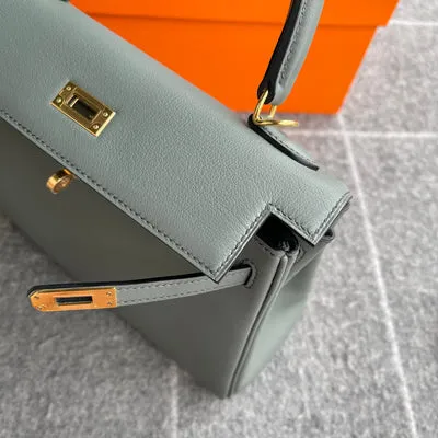 KELLY 25 SWIFT LEATHER VERT AMANDE WITH GOLD HARDWARE (GHW) - 6