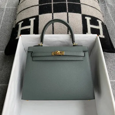 KELLY 25 EPSOM LEATHER VERT AMANDE (GRAY) WITH GOLD HARDWARE (GHW) - 2