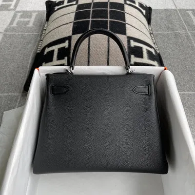KELLY 28 TOGO LEATHER NOIR (BLACK) & MATTE ALLIGATOR WITH PALLADIUM HARDWARE (PHW) - 2