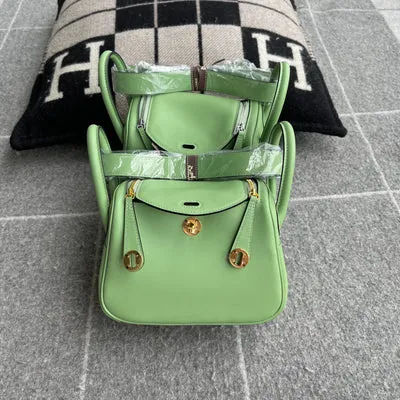 MINI LINDY 20 SWIFT LEATHER VERT CRIQUET WITH GOLD HARDWARE (GHW) - 1