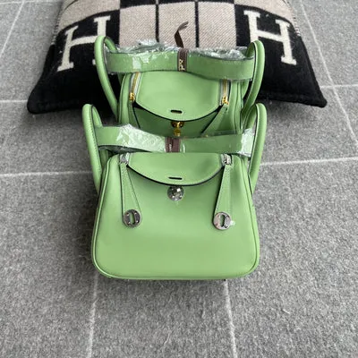 MINI LINDY 20 SWIFT LEATHER VERT CRIQUET WITH PALLADIUM HARDWARE (PHW) - 1