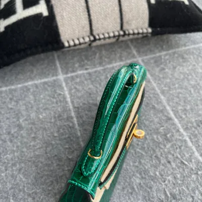 MINI KELLY II (20) SHINY (LISSE) MISSISSIPPIENSIS ALLIGATOR LEATHER VERT EMERAUDE (EMERALD) WITH GOLD HARDWARE (GHW) - 7