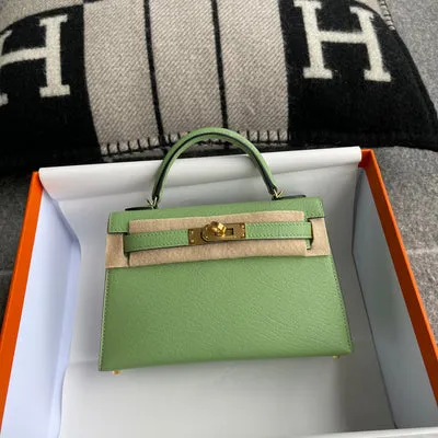 MINI KELLY II (20) CHEVRE LEATHER VERT CRIQUET WITH GOLD HARDWARE (GHW) - 2