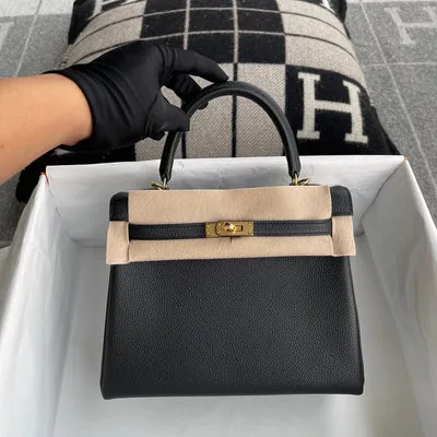 KELLY 25 TOGO LEATHER NOIR (BLACK) WITH GOLD HARDWARE (GHW) - 2