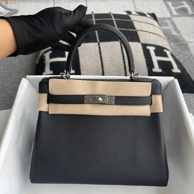 KELLY 28 TOGO LEATHER NOIR (BLACK) WITH PALLADIUM HARDWARE (PHW) - 1