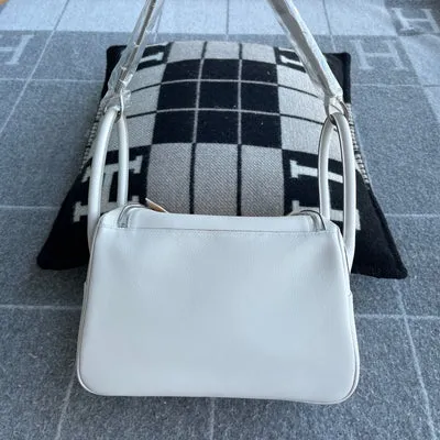 LINDY 26 CLEMENCE LEATHER PEARL GREY WITH PALLADIUM HARDWARE (PHW) - 3