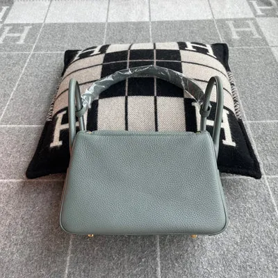 LINDY 26 CLEMENCE LEATHER VERT AMANDE WITH GOLD HARDWARE (GHW) - 3