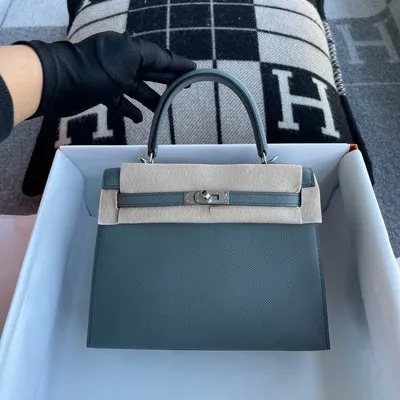 KELLY 25 EPSOM LEATHER VERT AMANDE (GRAY) WITH PALLADIUM HARDWARE (PHW) - 2