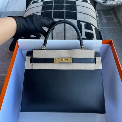 KELLY 28 BLACK BOX CALF LEATHER WITH GOLD HARDWARE (GHW) - 2