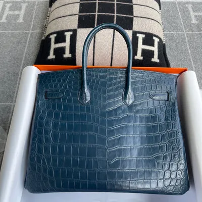 BIRKIN 35 MATTE NILOTICUS CROCODILE LEATHER VERT ROUSSEAU WITH GOLD HARDWARE (GHW) - 2