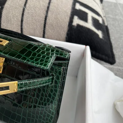 KELLY POCHETTE SHINY (LISSE) MISSISSIPPIENSIS ALLIGATOR LEATHER VERT EMERAUDE (EMERALD) WITH GOLD HARDWARE (GHW) - 8