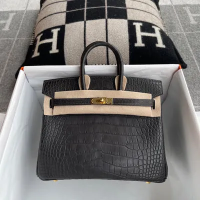 BIRKIN 25 MATTE MISSISSIPPIENSIS ALLIGATOR LEATHER NOIR (BLACK) WITH GOLD HARDWARE (GHW) - 1