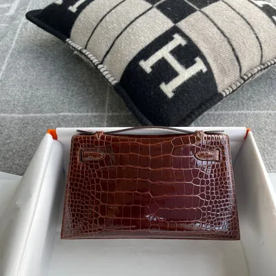 KELLY POCHETTE SHINY (LISSE) MISSISSIPPIENSIS ALLIGATOR LEATHER BORDEAUX WITH PALLADIUM HARDWARE (PHW) - 3