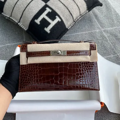 KELLY POCHETTE SHINY (LISSE) MISSISSIPPIENSIS ALLIGATOR LEATHER BORDEAUX WITH PALLADIUM HARDWARE (PHW) - 2