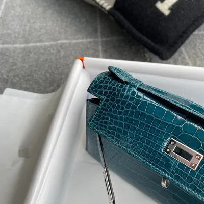 KELLY POCHETTE SHINY (LISSE) MISSISSIPPIENSIS ALLIGATOR LEATHER BLEU IZMIR WITH PALLADIUM HARDWARE (PHW) - 8
