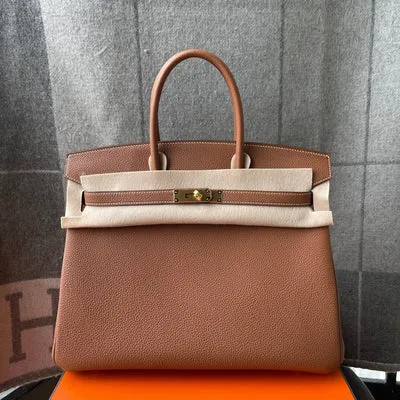 BIRKIN 35 TOGO LEATHER GOLD WITH GOLD HARDWARE (GHW)