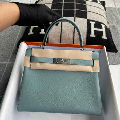 KELLY 28 TOGO LEATHER BLEU CIEL WITH PALLADIUM HARDWARE (PHW) - 2
