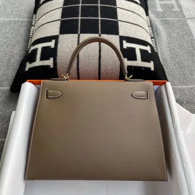 KELLY 28 EPSOM LEATHER ETOUPE WITH GOLD HARDWARE (GHW) - 3