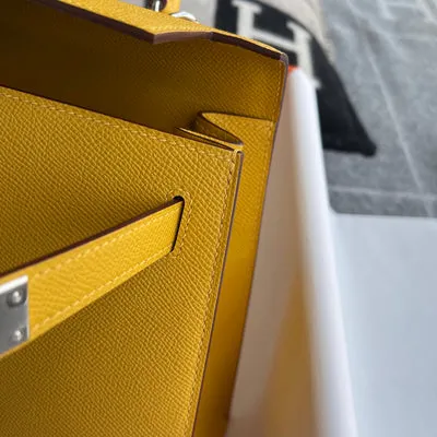 KELLY 28 EPSOM LEATHER JAUNE AMBRE WITH PALLADIUM HARDWARE (PHW) - 4
