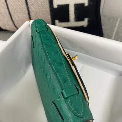KELLY POCHETTE OSTRICH LEATHER VERT VERTIGO WITH GOLD HARDWARE (GHW) - 5