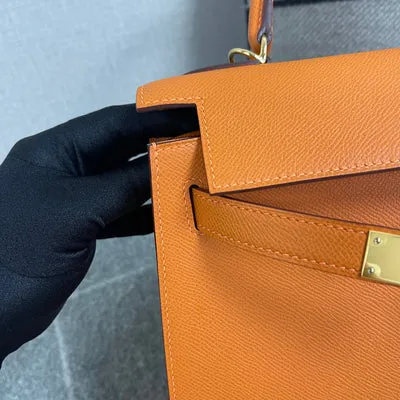 KELLY 28 EPSOM LEATHER ORANGE WITH GOLD HARDWARE (GHW) - 4