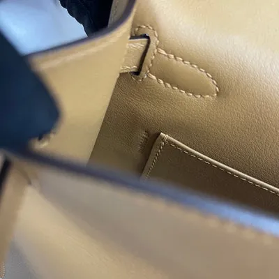KELLY POCHETTE SWIFT LEATHER SESAME WITH PALLADIUM HARDWARE (PHW) - 4