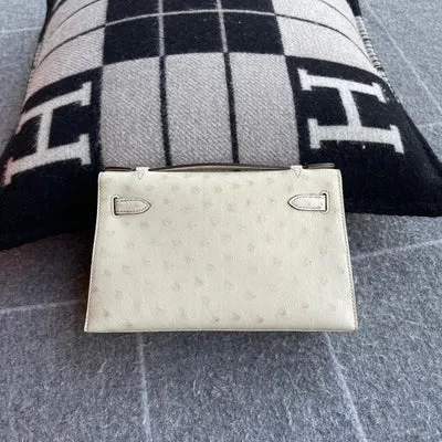 KELLY POCHETTE OSTRICH LEATHER PARCHEMIN (3C) WITH GOLD HARDWARE (GHW) - 3