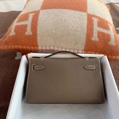 KELLY POCHETTE EPSOM LEATHER ETOUPE WITH PALLADIUM HARDWARE (PHW) - 2