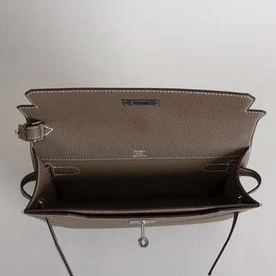 KELLY DEPECHES 25 TOGO LEATHER ETOUPE WITH PALLADIUM HARDWARE (PHW) - 4