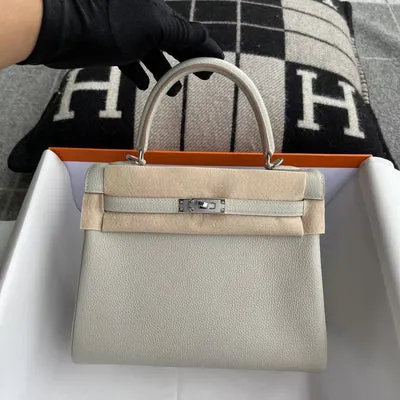 KELLY 25 TOGO LEATHER PEARL GREY WITH PALLADIUM HARDWARE (PHW) - 1