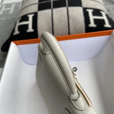 KELLY 25 TOGO LEATHER PEARL GREY WITH PALLADIUM HARDWARE (PHW) - 3