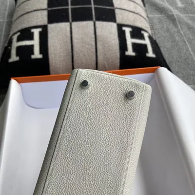 KELLY 25 TOGO LEATHER PEARL GREY WITH PALLADIUM HARDWARE (PHW) - 5