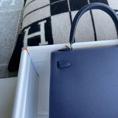 KELLY 25 EPSOM LEATHER BLEU NUIT WITH PALLADIUM HARDWARE (PHW) - 6