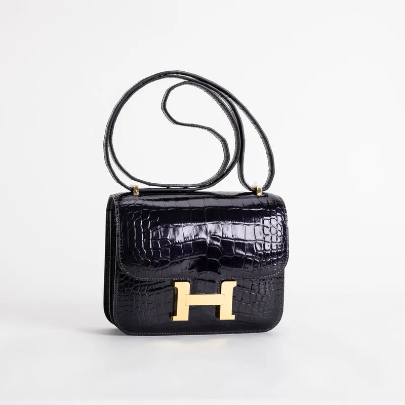 CONSTANCE 18 (MINI) SHINY MISSISSIPPIENSIS ALLIGATOR LEATHER NOIR (BLACK) WITH GOLD HARDWARE (GHW) - 2