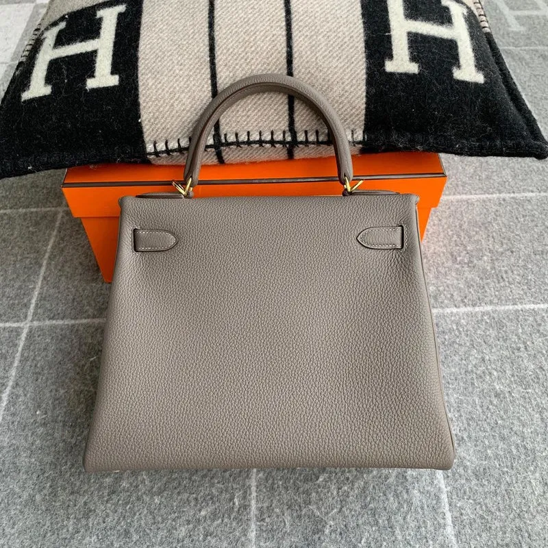 KELLY 28 TOGO LEATHER ETAIN WITH GOLD HARDWARE (GHW) - 2