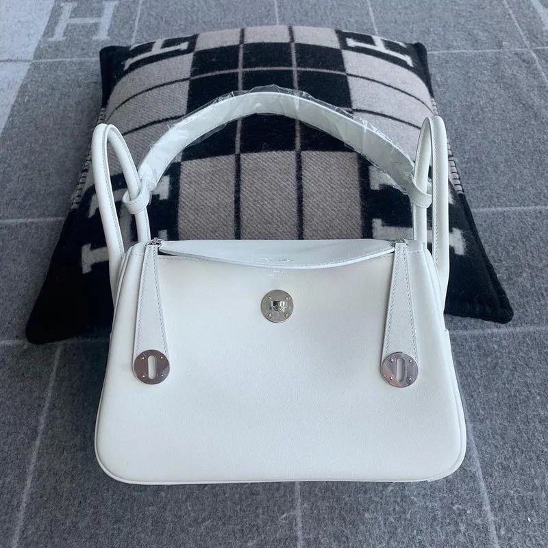 LINDY 26 SWIFT LEATHER BLANC (WHITE) WITH PALLADIUM HARDWARE (PHW) - 1
