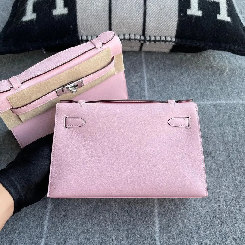KELLY POCHETTE SWIFT LEATHER ROSE SAKURA WITH GOLD HARDWARE (GHW) - 2