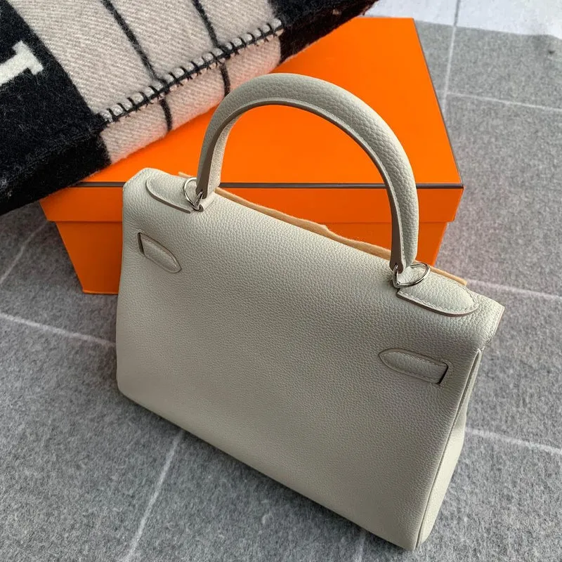 KELLY 28 TOGO LEATHER PEARL GREY WITH PALLADIUM HARDWARE (PHW) - 2