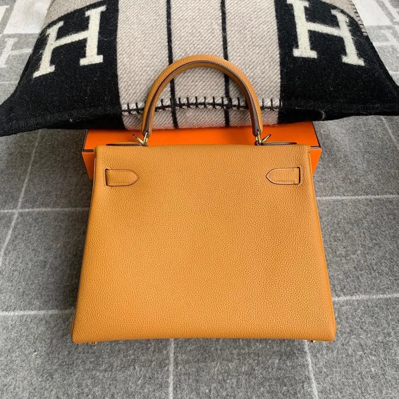 KELLY 28 TOGO LEATHER SESAME WITH GOLD HARDWARE (GHW) - 2