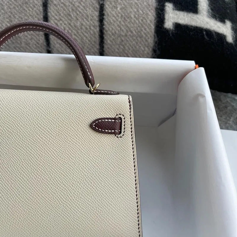 MINI KELLY II (20) EPSOM LEATHER HORSESHOE STAMP (HSS) BI-COLOR CRAIE & BORDEAUX WITH GOLD HARDWARE (GHW) - 4