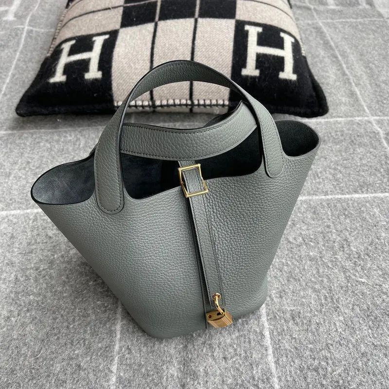 PICOTIN 18 LOCK CLEMENCE LEATHER VERT AMANDE WITH GOLD HARDWARE (GHW) - 2